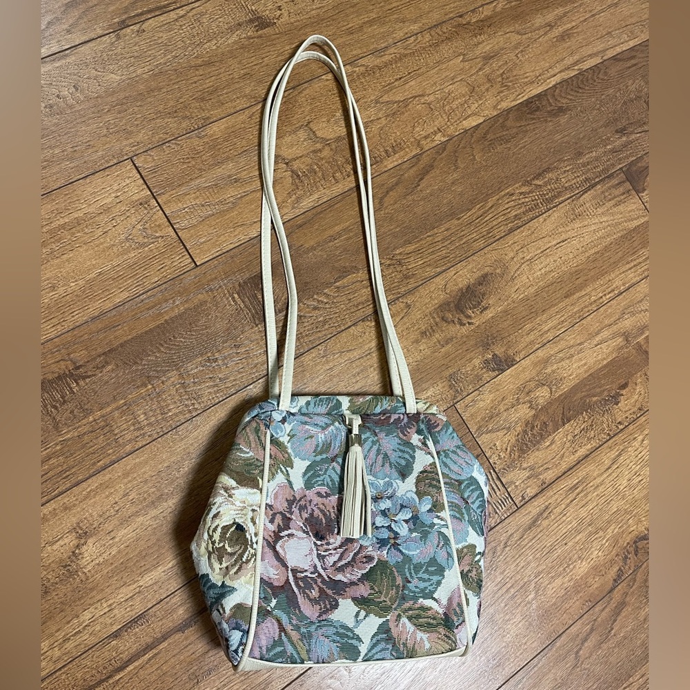 Vintage Grandma 👵🏻 Floral Print Purse 👛